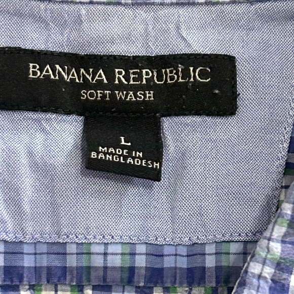 Banana Republic Men’s Large Soft Wash Button Down Plaid Shirt - Picture 4 of 8